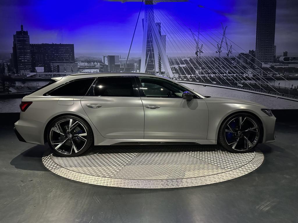 Audi Rs6 avant tfsi quattro *keramisch*hud*b&o*dynamic plus*