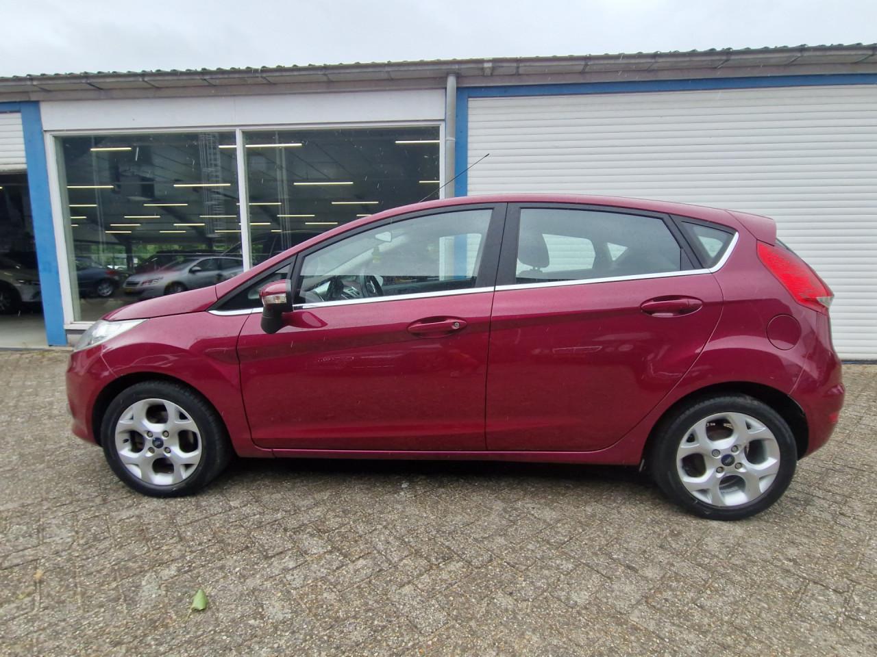 Ford Fiesta 1.6 Ghia