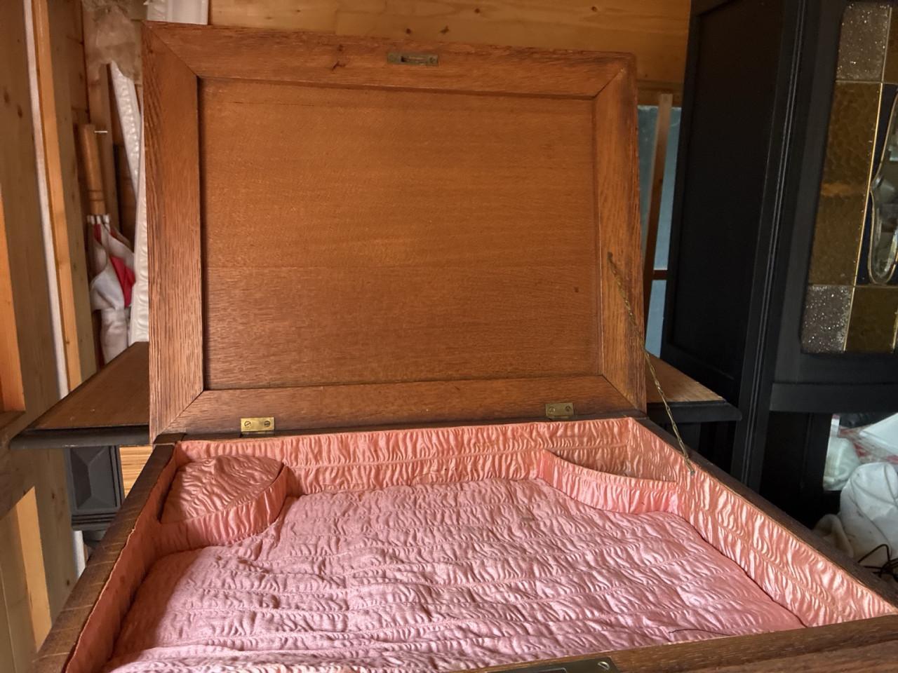 Antiek eiken handwerk/ juwelen Kastje