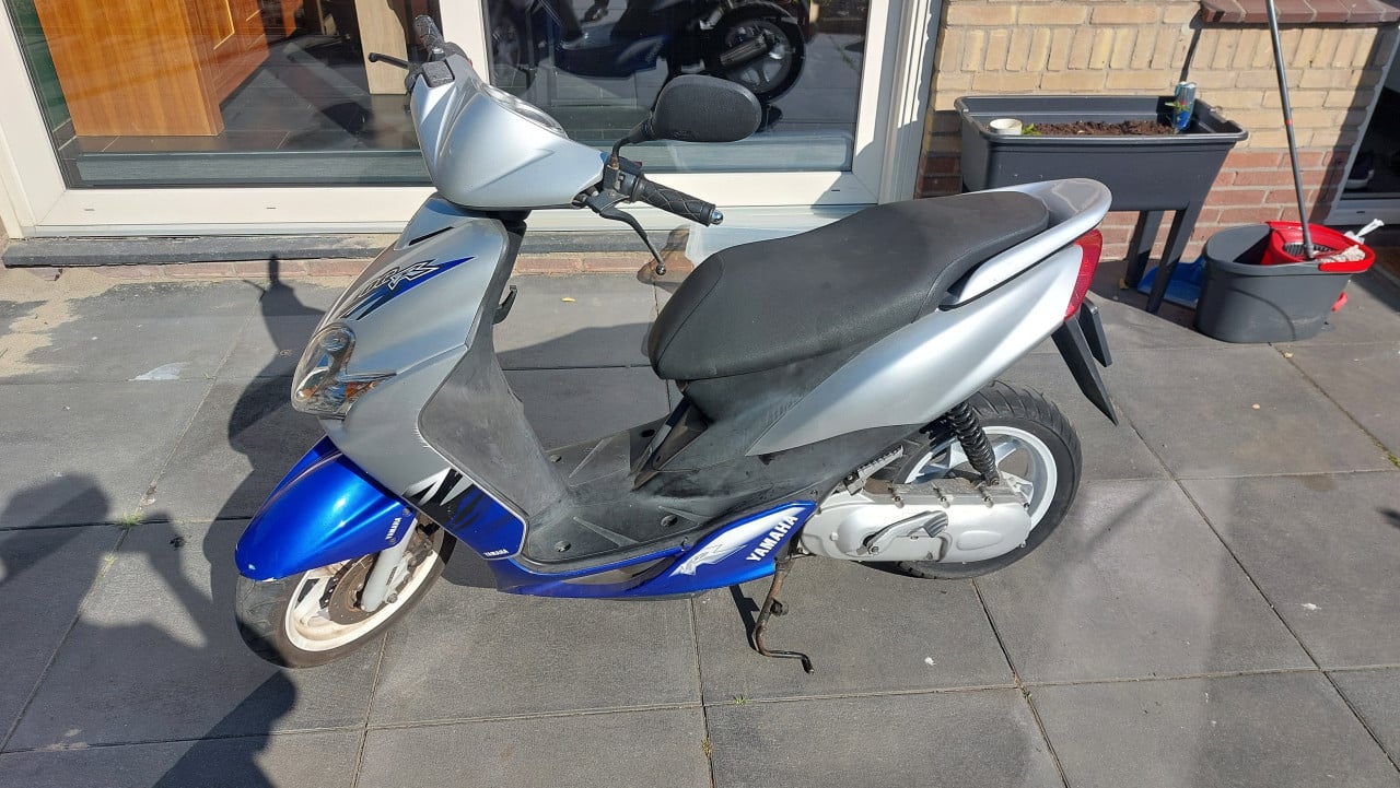 Yamaha Jog R Scooter