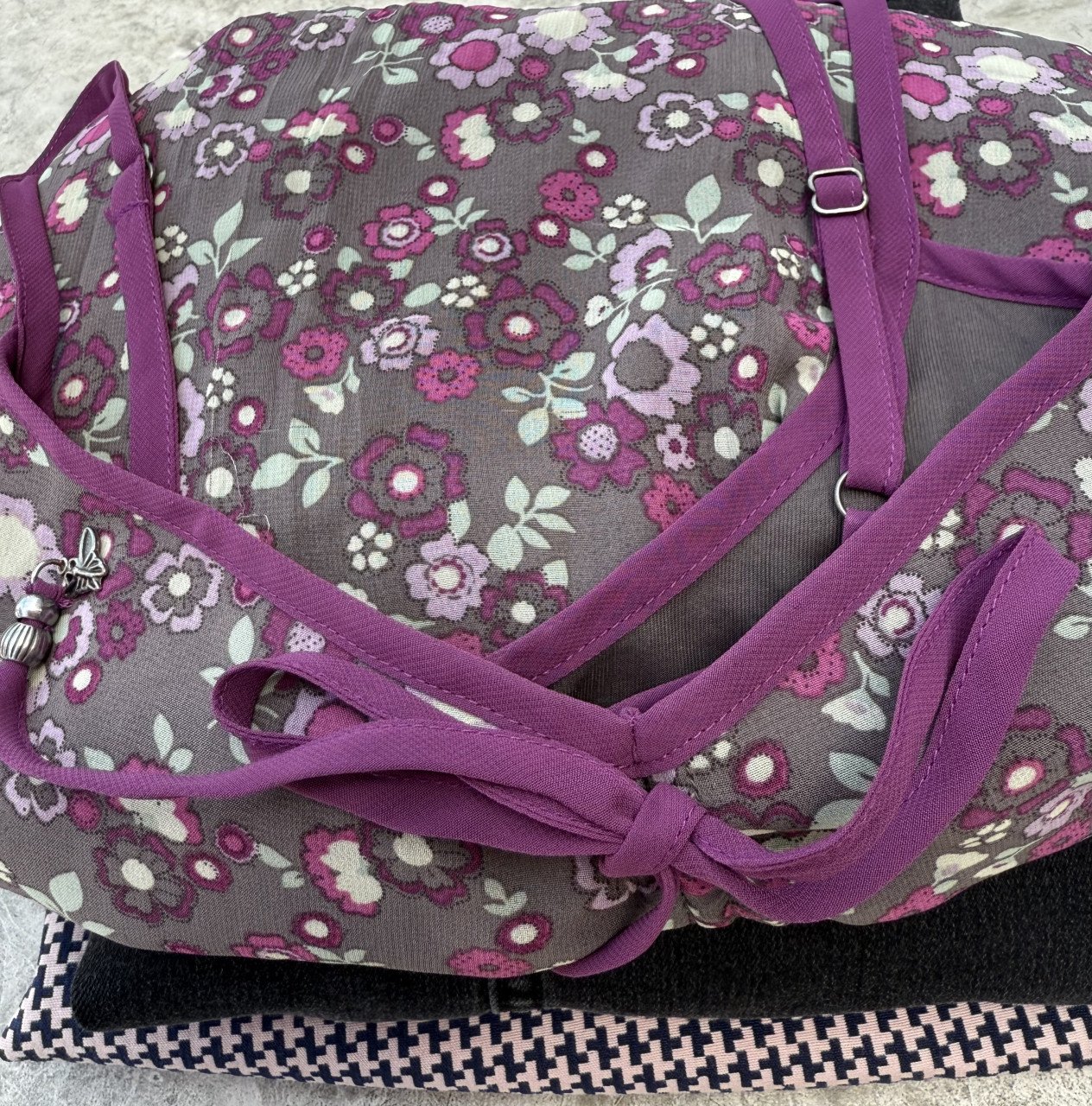 Kleding pakket 8 euro. KOOPJE. Esprit en Street one. Mt 38.