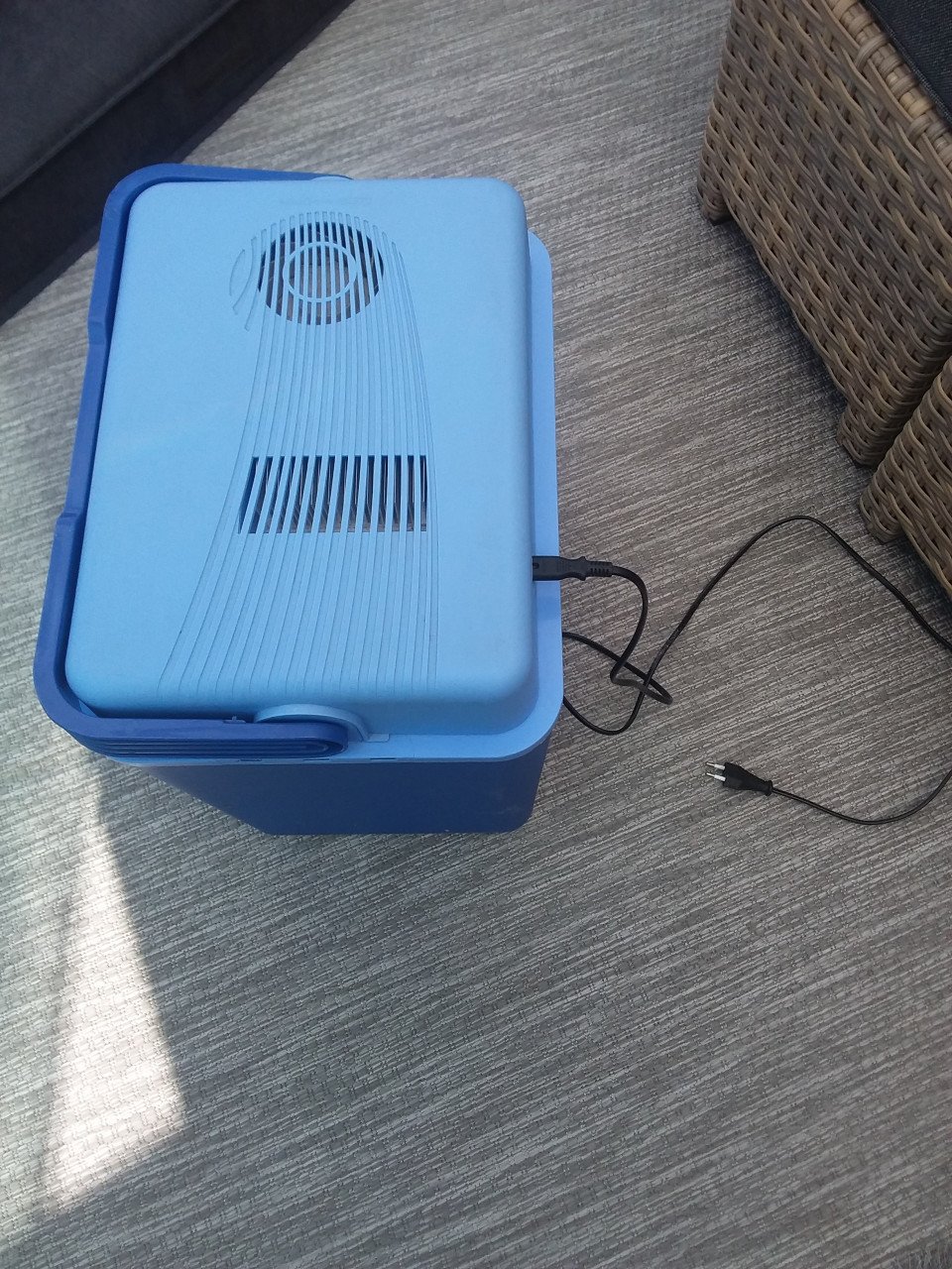 Koelbox 220 en 12 volt