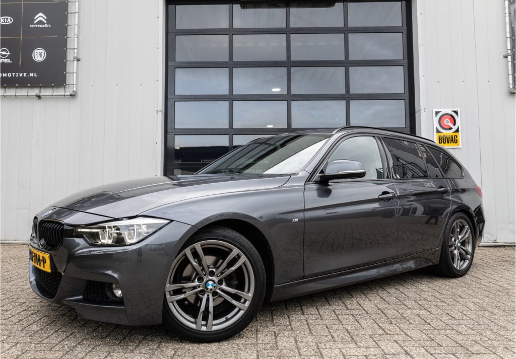 BMW 3-serie touring 318i m sport edition ✅trekhaak✅leder✅nav