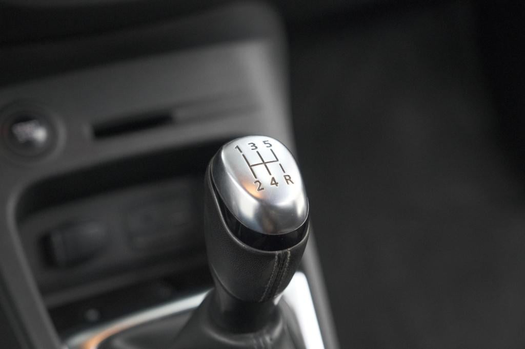 Renault Captur tce 90 intens | camera | dodehoekdetectie | navigatie | park