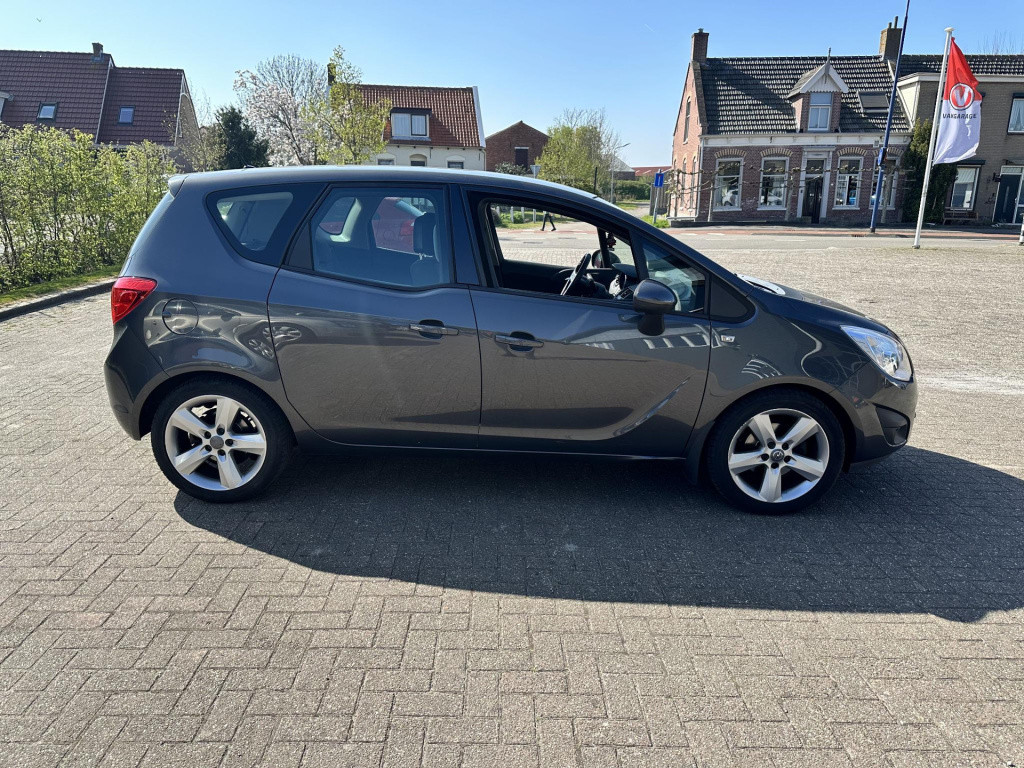 Opel Meriva 1.4 turbo edition