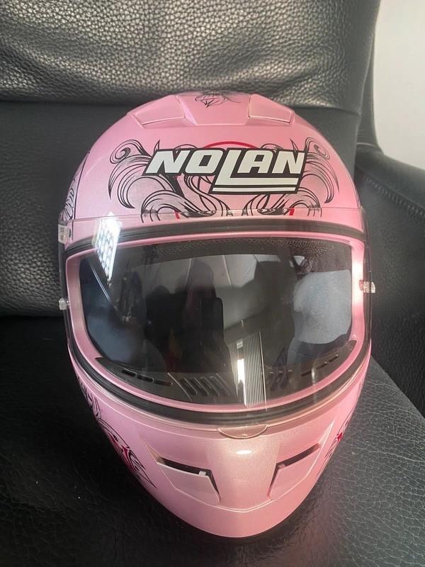 Roze metallic dameshelm Nolan S