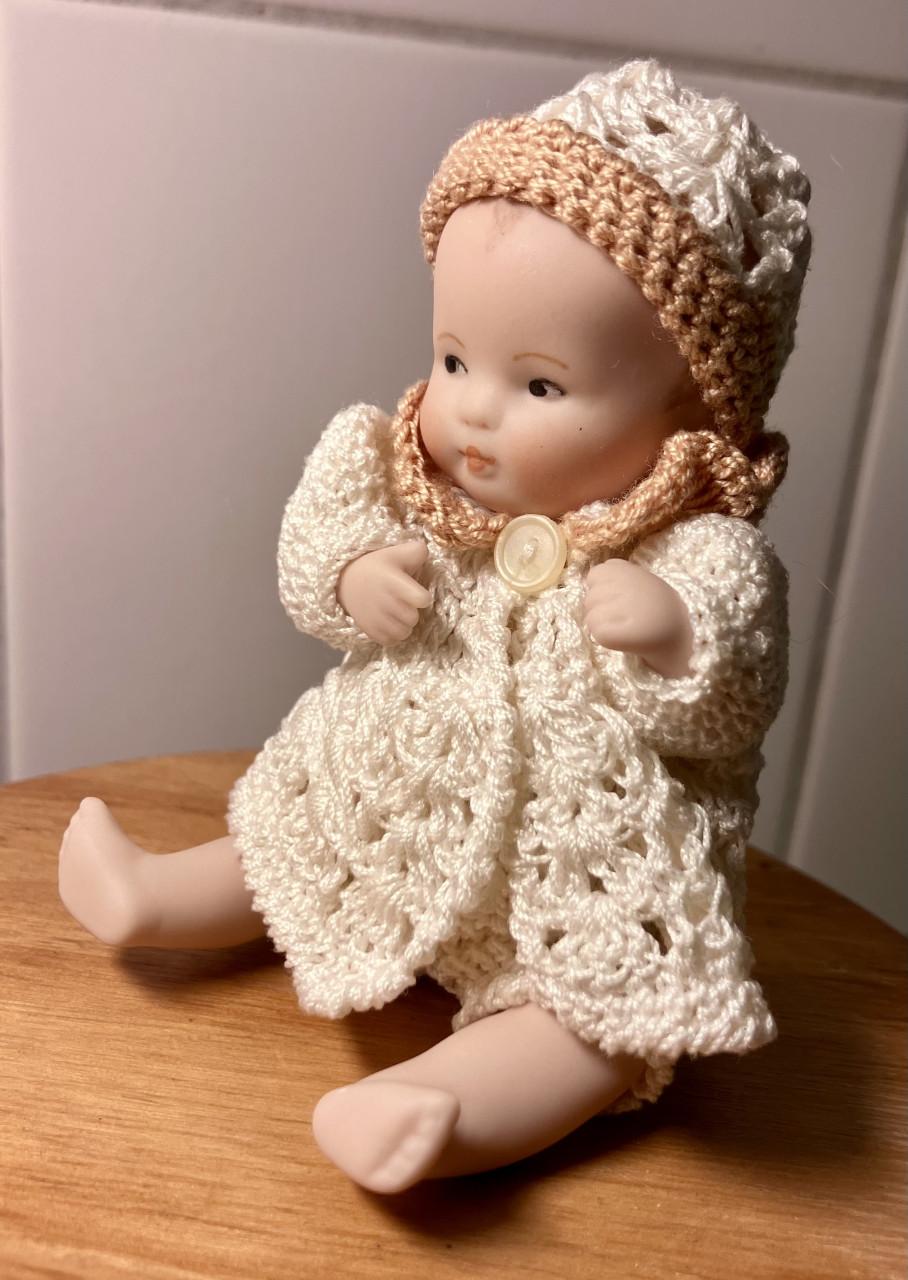 Porseleinen baby meisje