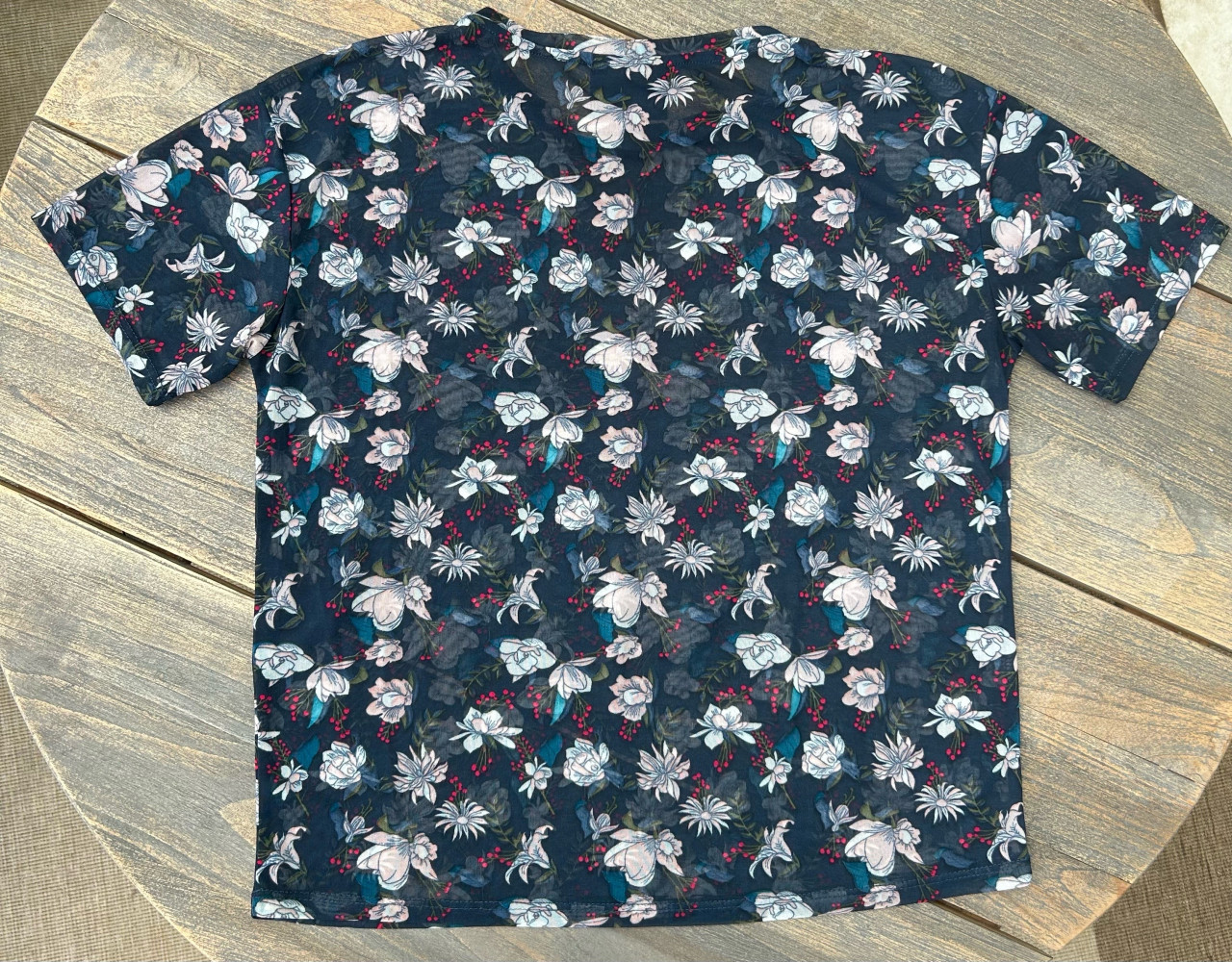 Mesh top blauw met bloemen
