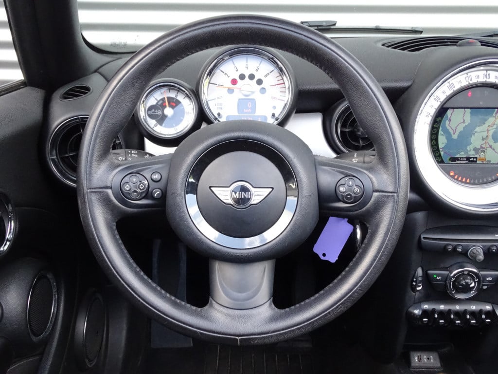 Mini One Cabrio mini 1.6 pepper | navi | stoelverwarming
