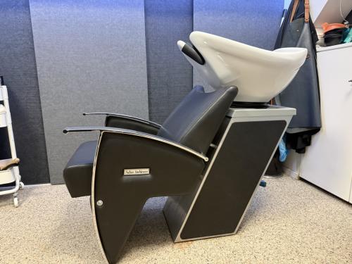 Complete kappersset van Salon Ambiance voor inrichten kleine salon