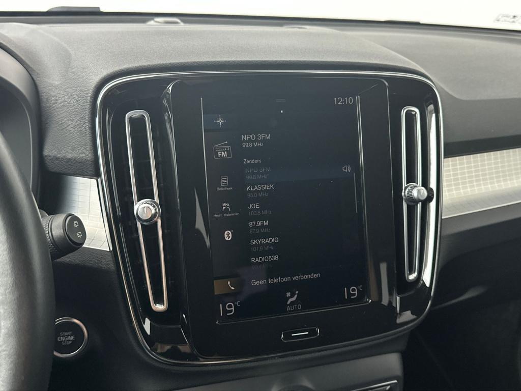Volvo XC40 t2 129pk aut8 business pro| adap.cruise| trekhaak| camera| clima