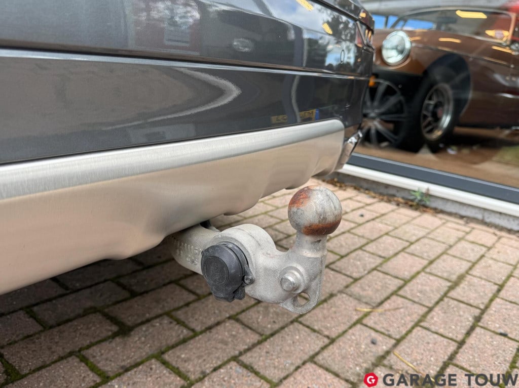 Volvo XC60 2.0 t8 twin engine awd inscription pano hud trekh