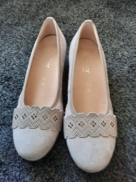 Gabor pump maat 38