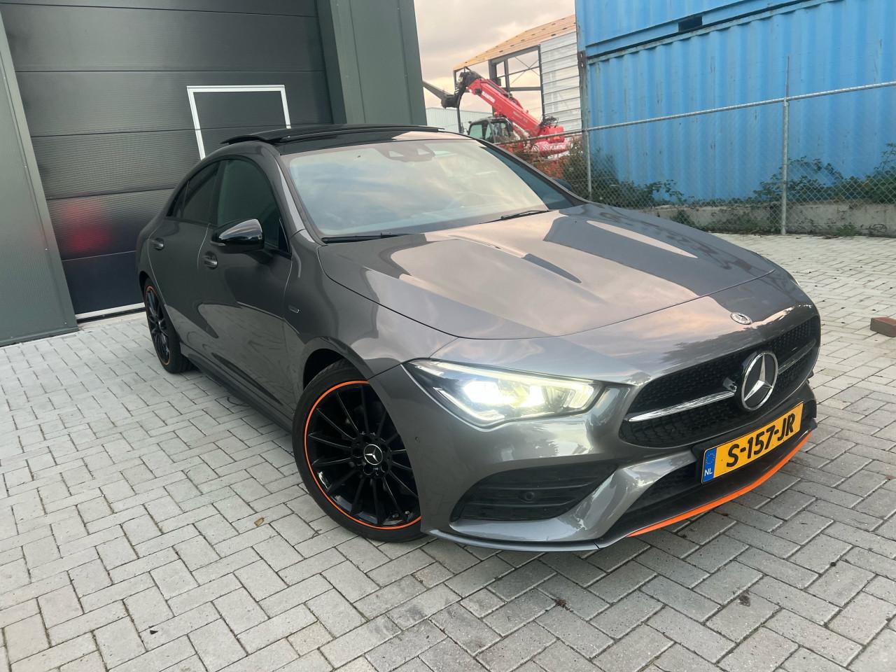 Mercedes-Benz CLA-Klasse 220d Premium Plus