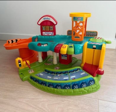 Vtech toet toet autogarage