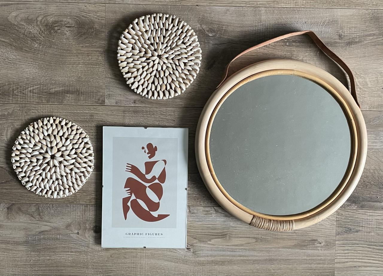 Spiegel en muurdecoratie