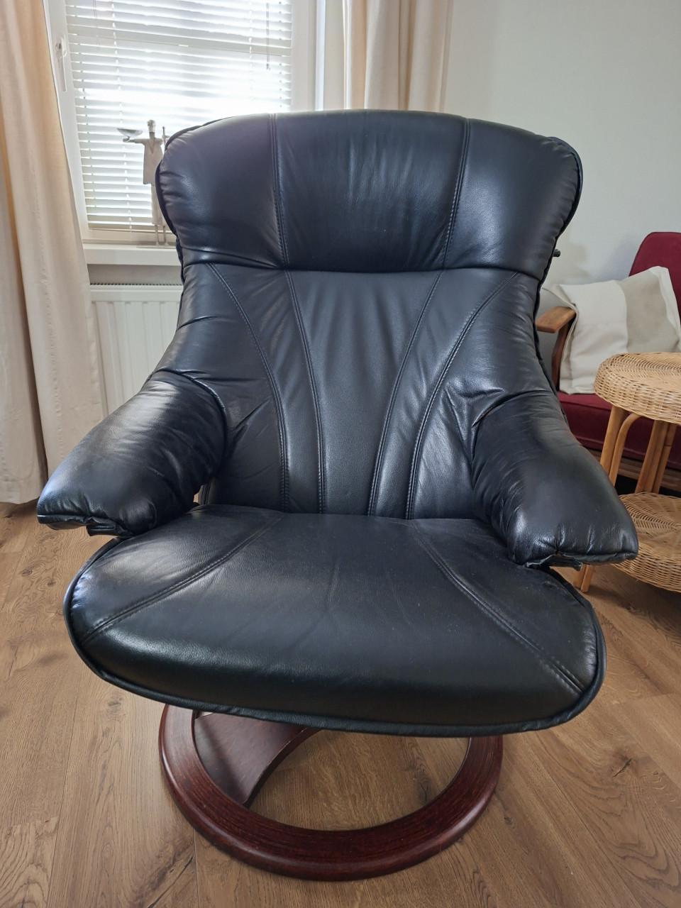 Grote zwart leren relax fauteuil