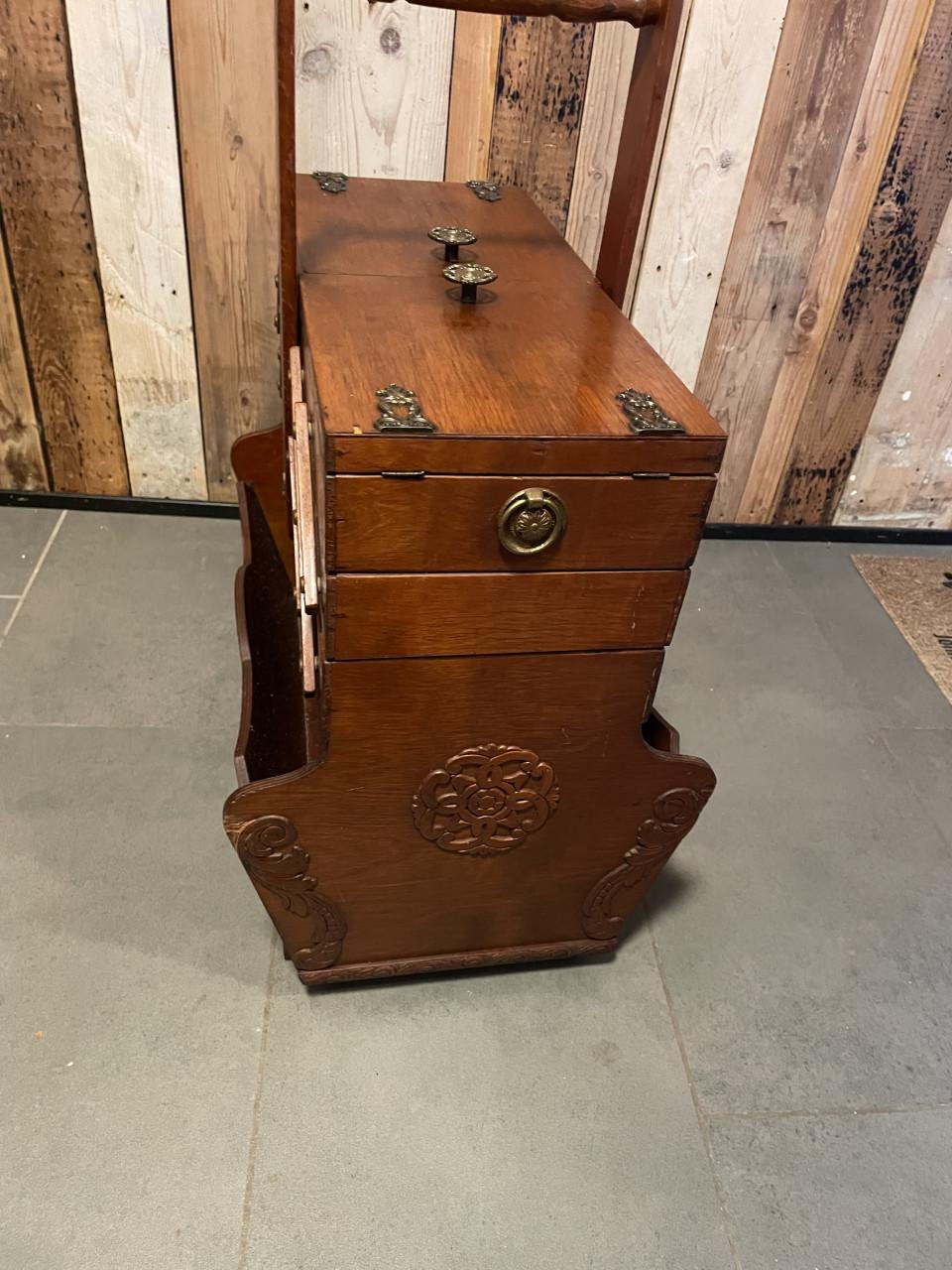 Prachtige klassieke naaibox