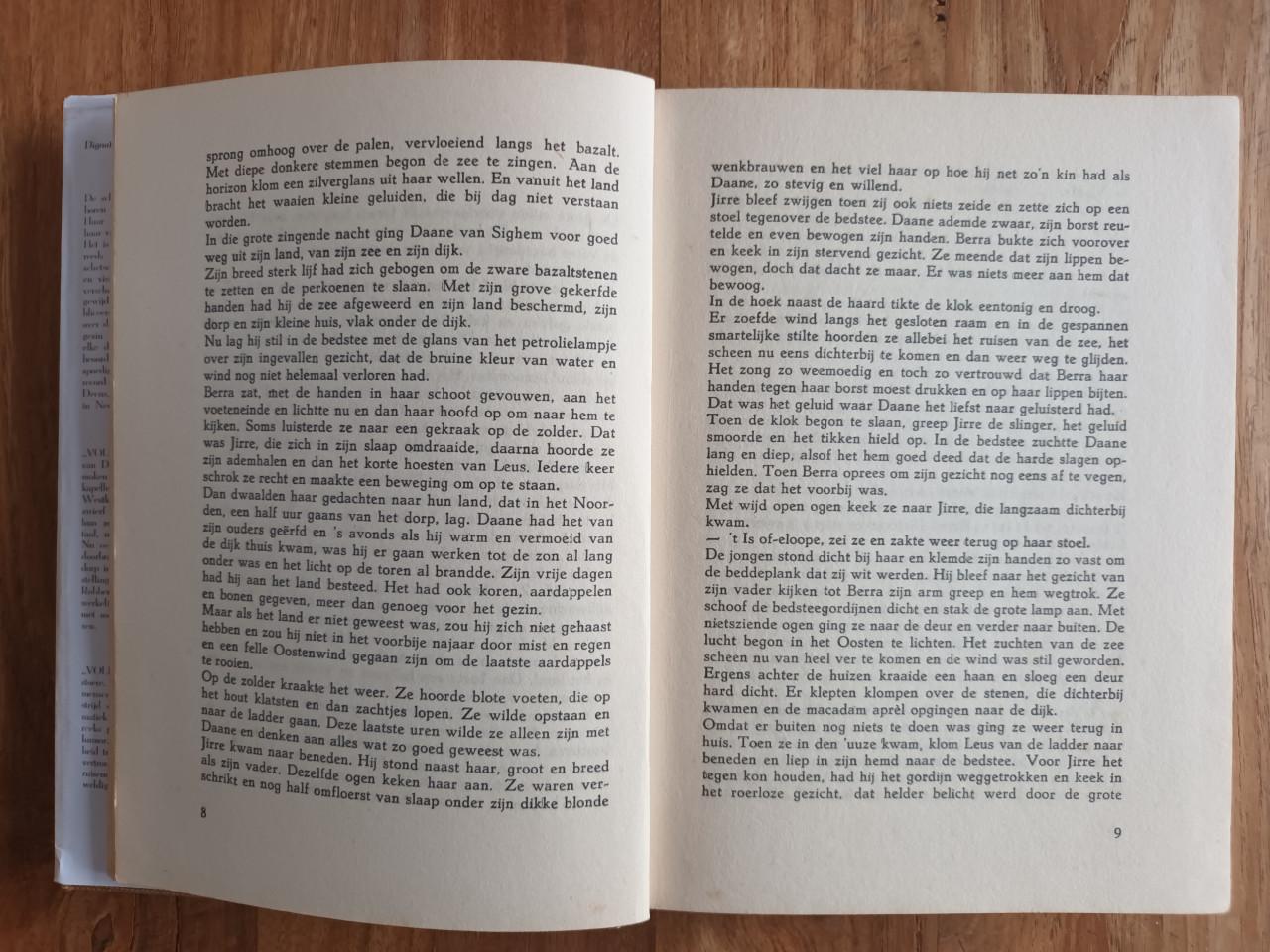 Zeeuws boek Volk van Bazalt van Dignate Robbertz