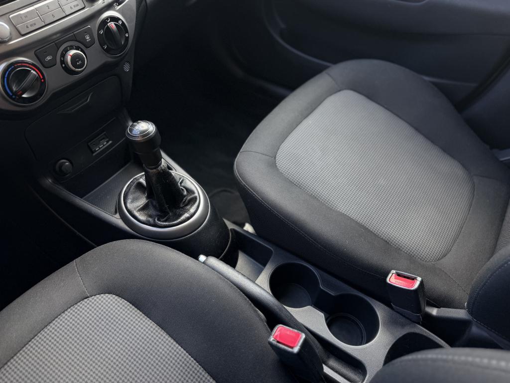 Hyundai I 20 1.2i business edition | airco | trekhaak