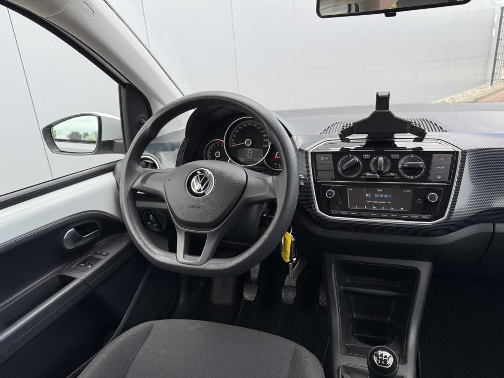 Volkswagen UP! 1.0 65pk 5drs. cruise | apps | camera