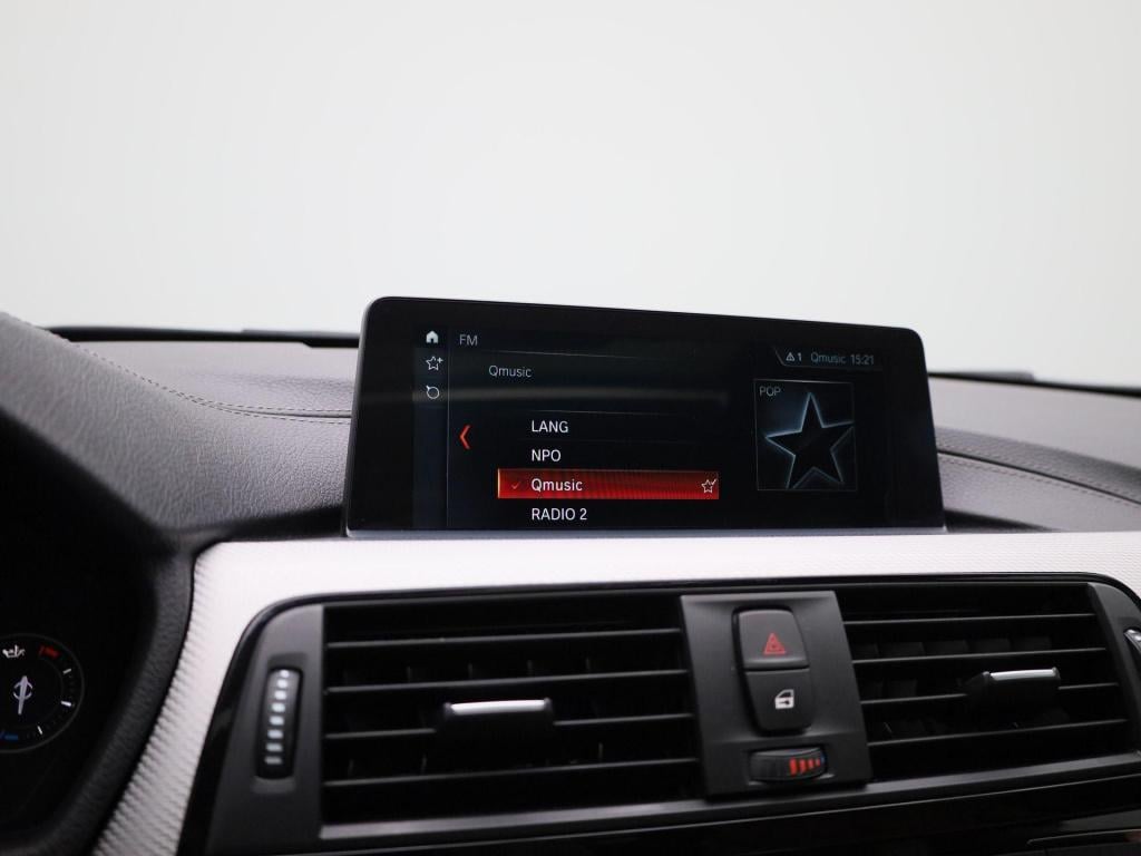 BMW 3-serie 320i m sport edition | automaat | sportonderstel | lmv | schuif