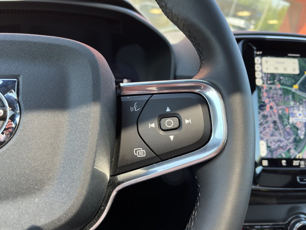 Volvo C40 single motor extended range ultimate 82 kwh | harman/kardon | pil