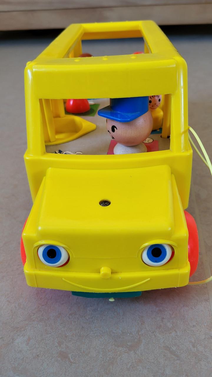 Vintage Fisher Price school bus uit 1965