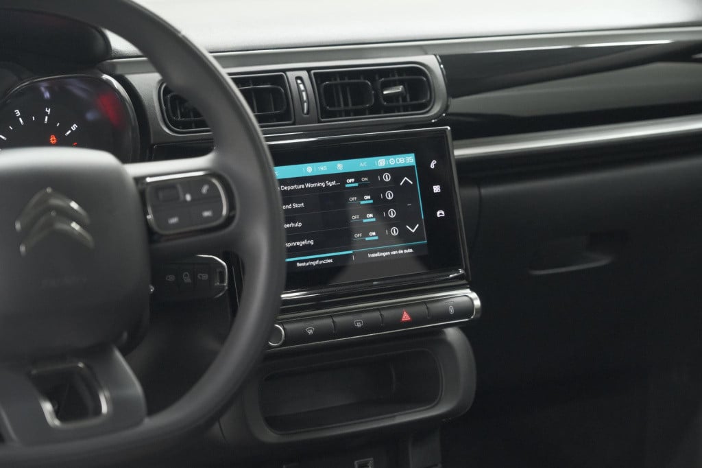 Citroen C3 puretech 82 plus | parkeersensoren | navigatie | apple carplay