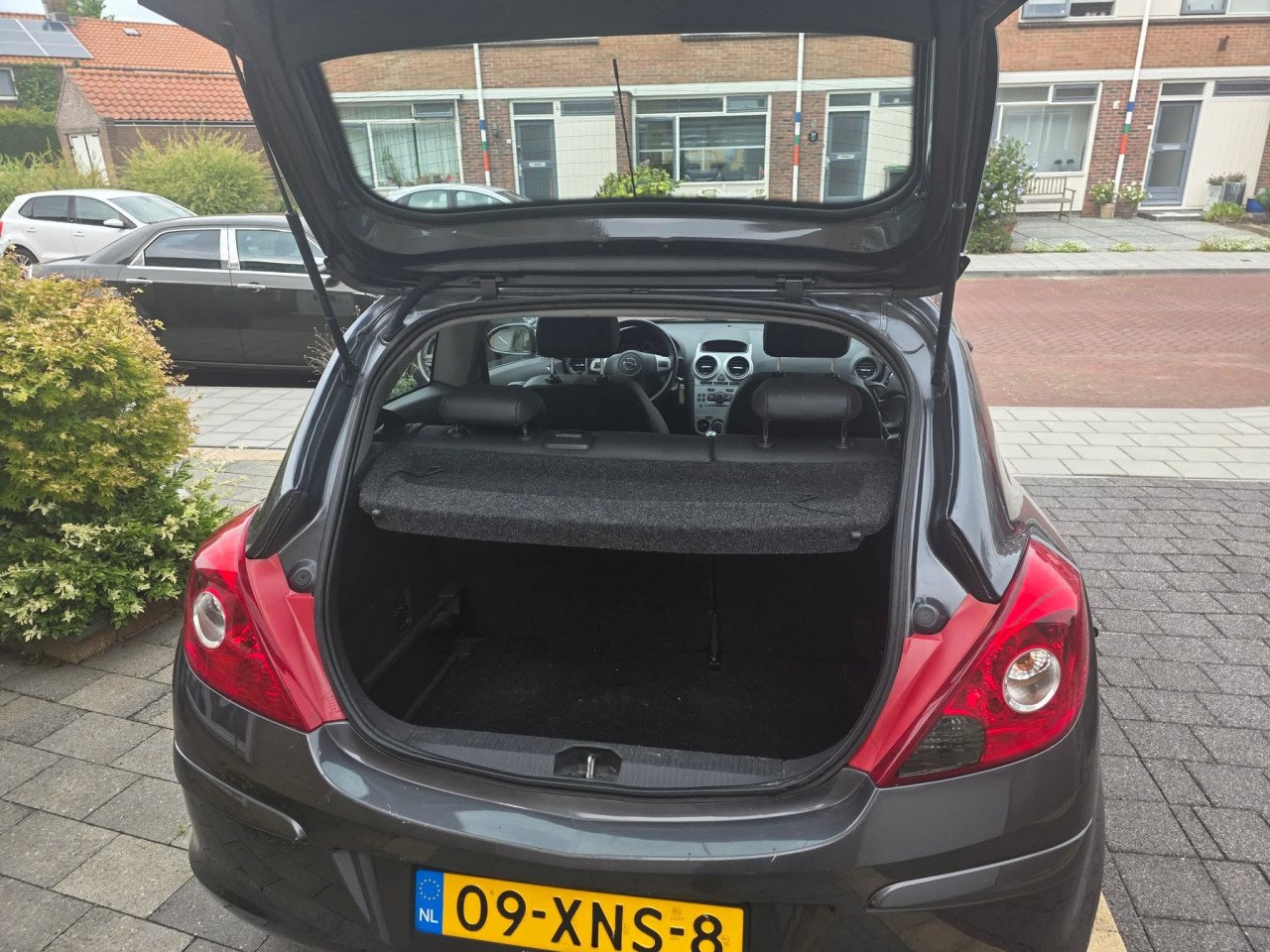 Tekoop zeer mooie Opel Corsa 1.2i 16V Anniversary Edition