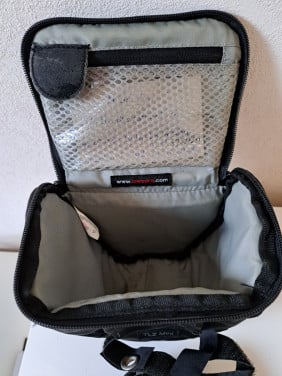 Z.g.a.n fotocamera tas van Lowe Pro