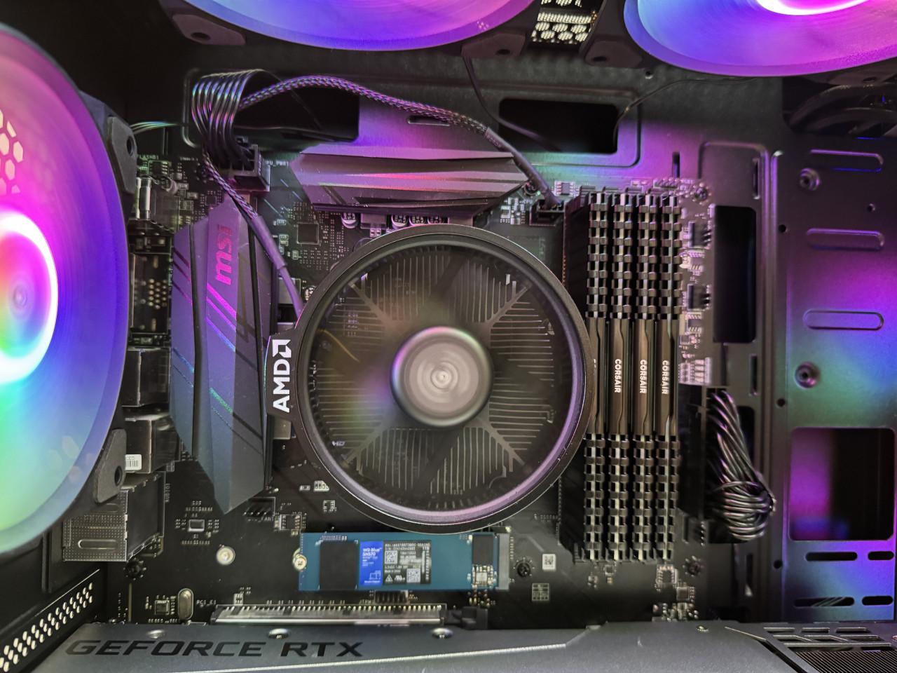 Gigabyte RTX 3080 OC 10G | Ryzen 5700 | 32GB | 1TB NVMe