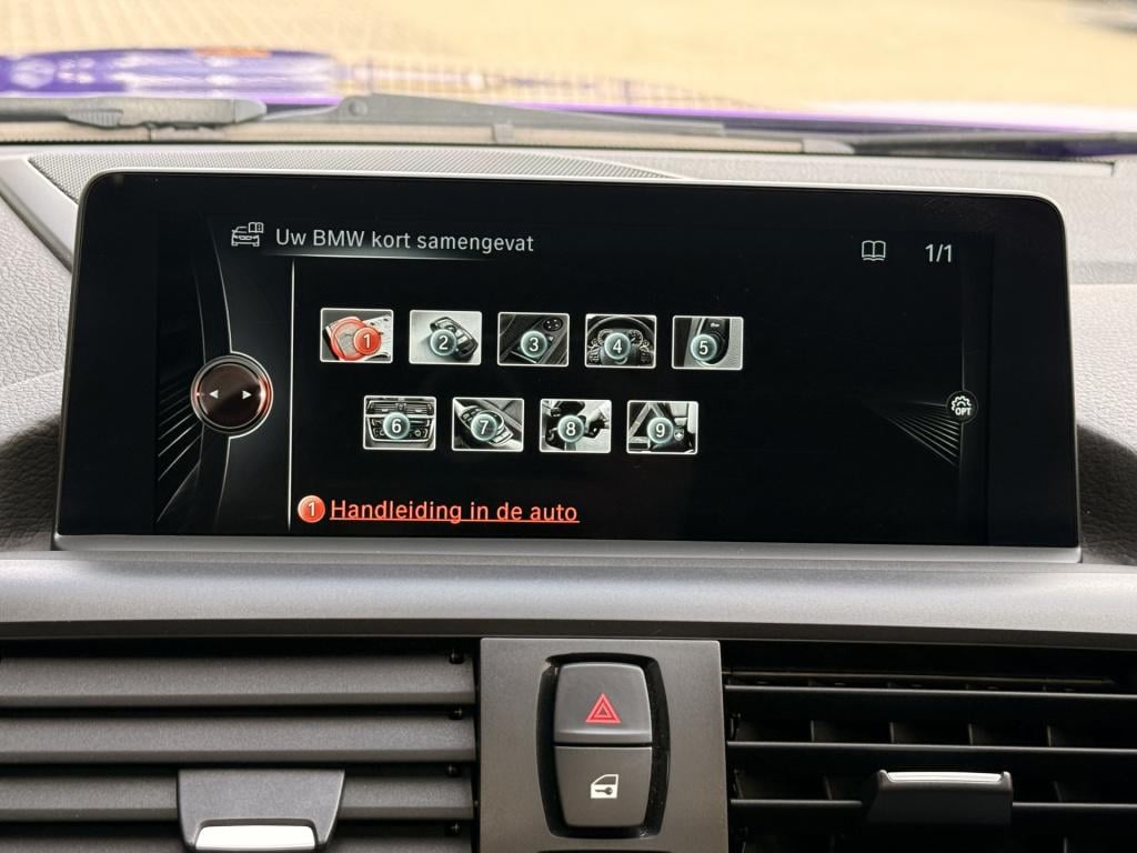 BMW 1 Serie m135i m-performance | schuifdak| navi | cruise | performance ui