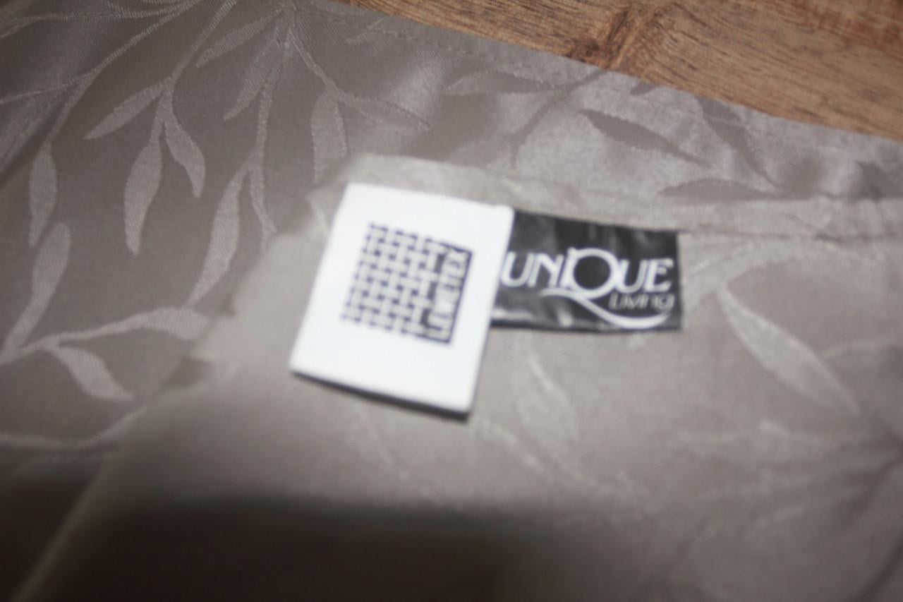 Tafel loper van unique living