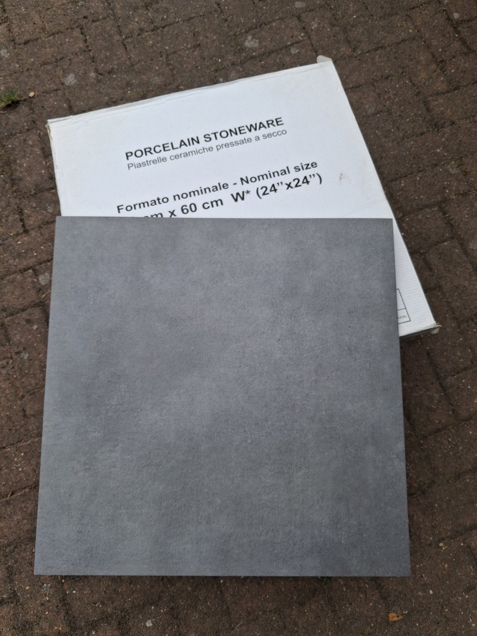 Restantje vloertegels
