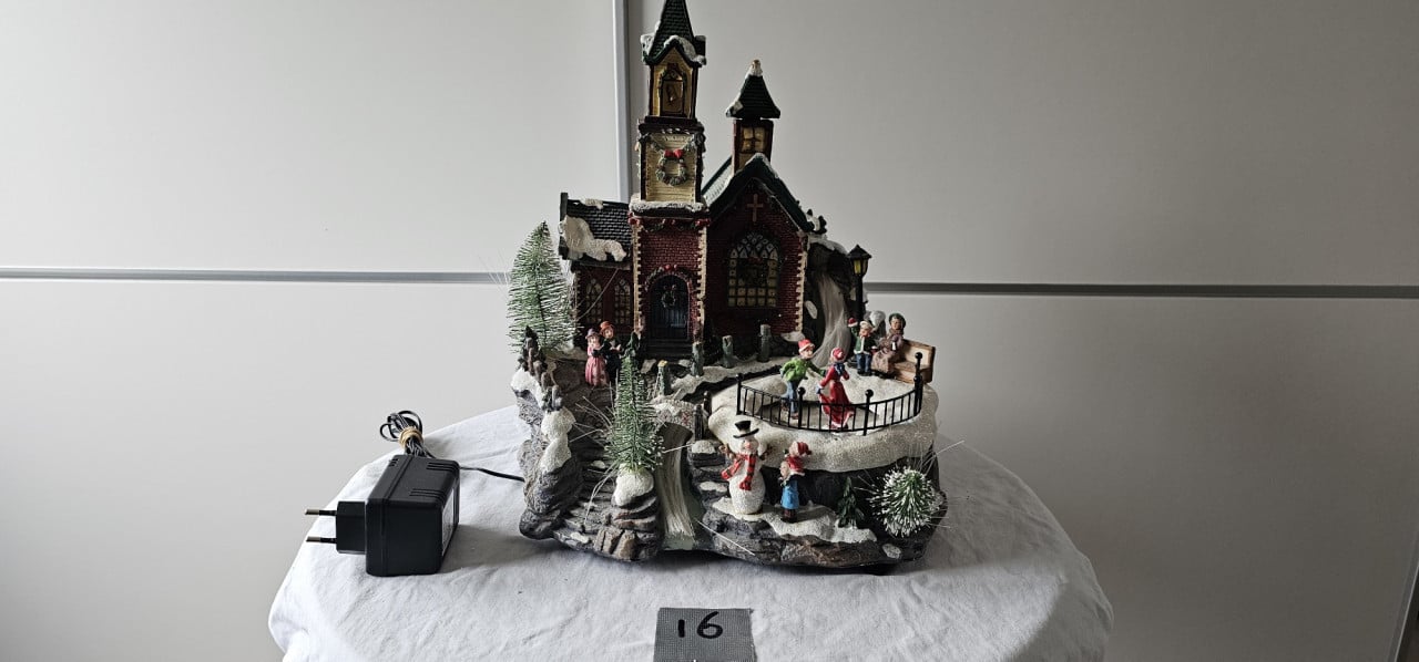 Compleet Kerstdorp met accessoires (advertentie 2 van 3)