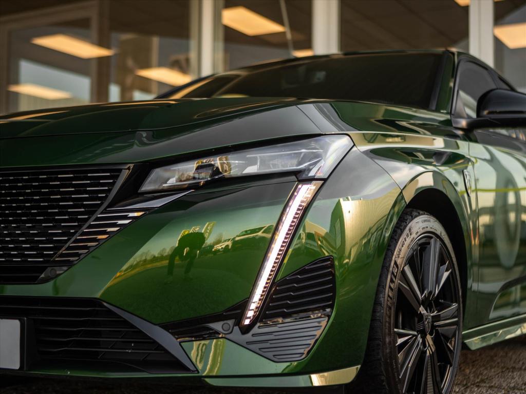 Peugeot 308 1.2 puretech 130pk gt automaat | navigatie | camera | park. sen