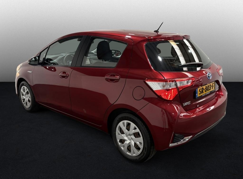 Toyota Yaris 1.5 hybrid aspiration | lage km-stand |