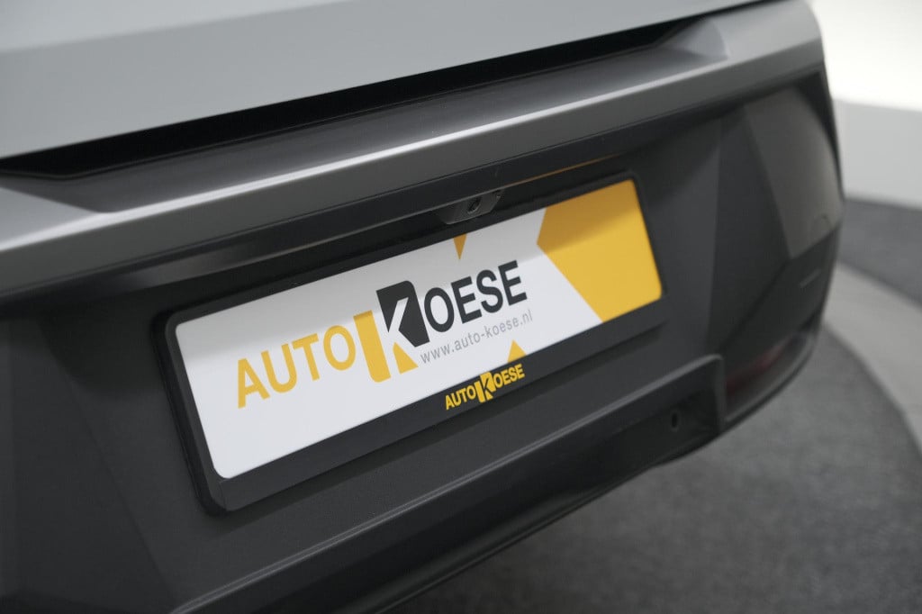 Peugeot 3008 hybrid 136 e-dsc6 gt | panoramadak | focal hifi pack| 360 came