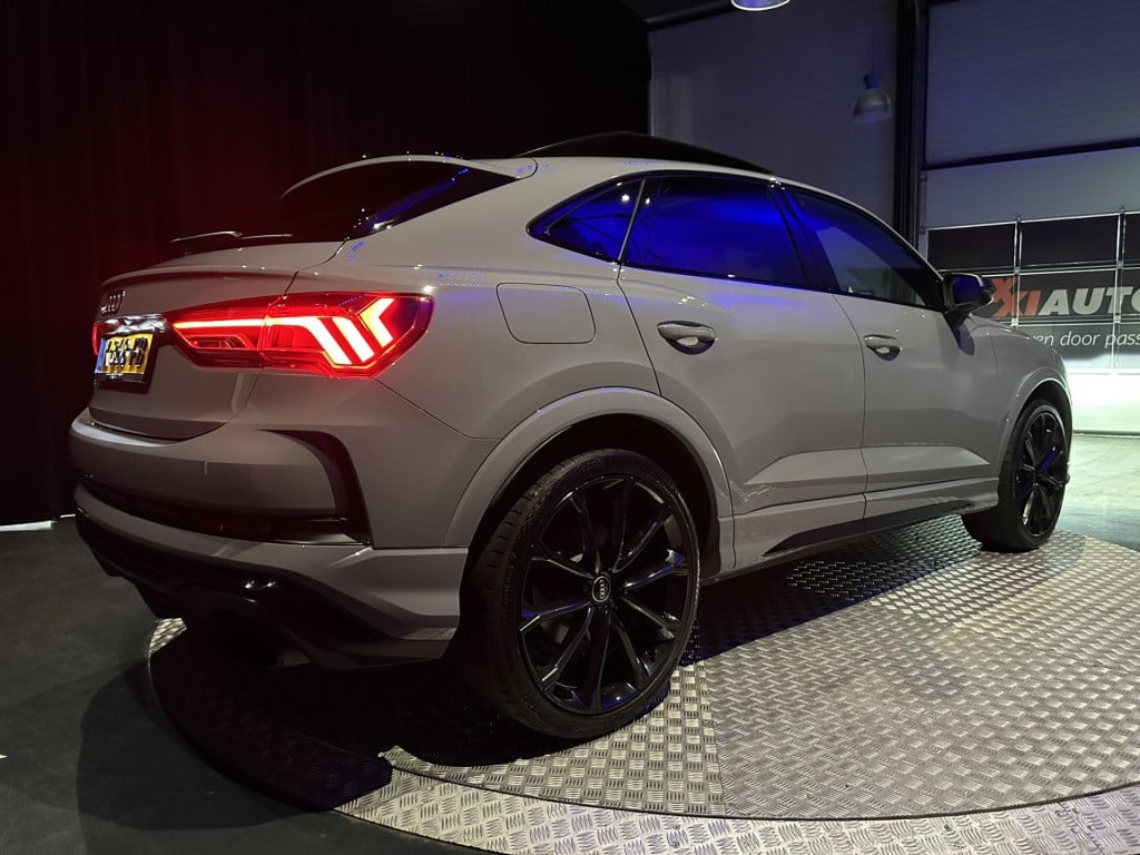 Audi Q3 sportback tfsi rs nardo grey *pano*acc*