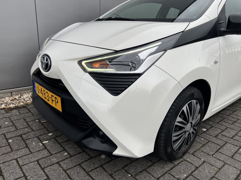 Toyota Aygo 1.0 vvt-i x-fun