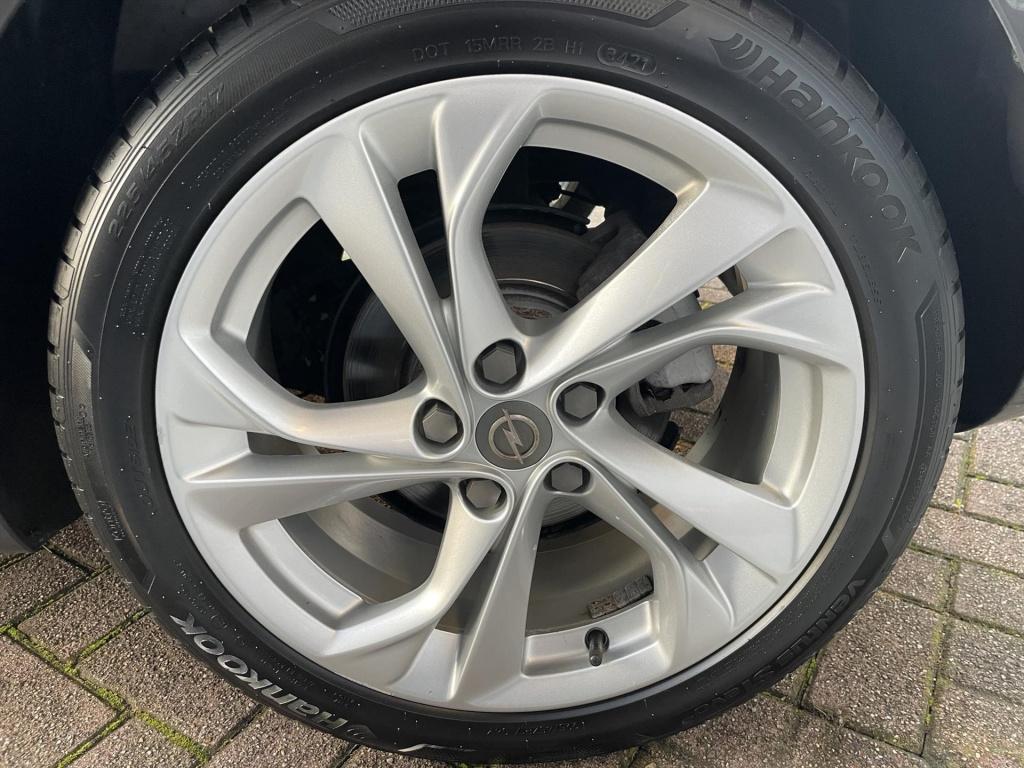 Opel Astra 1.4 turbo 92kw 5d