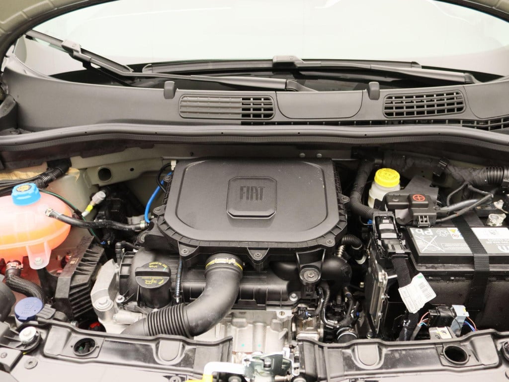 Fiat Panda 1.0 hybrid pandina | digitaal dashboard | carplay |
