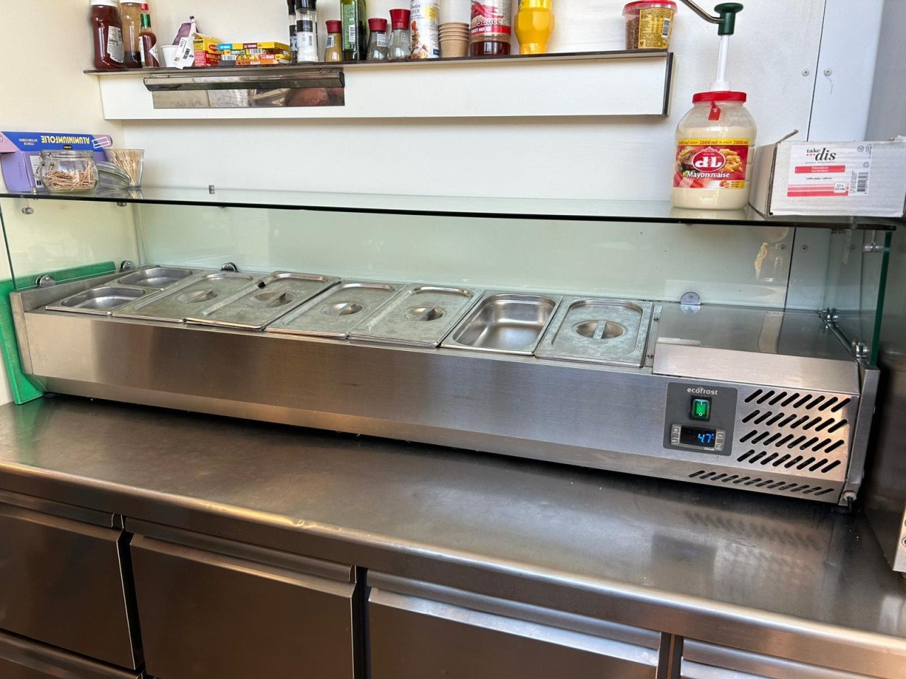 Horeca inboedel. Moet nu weg!