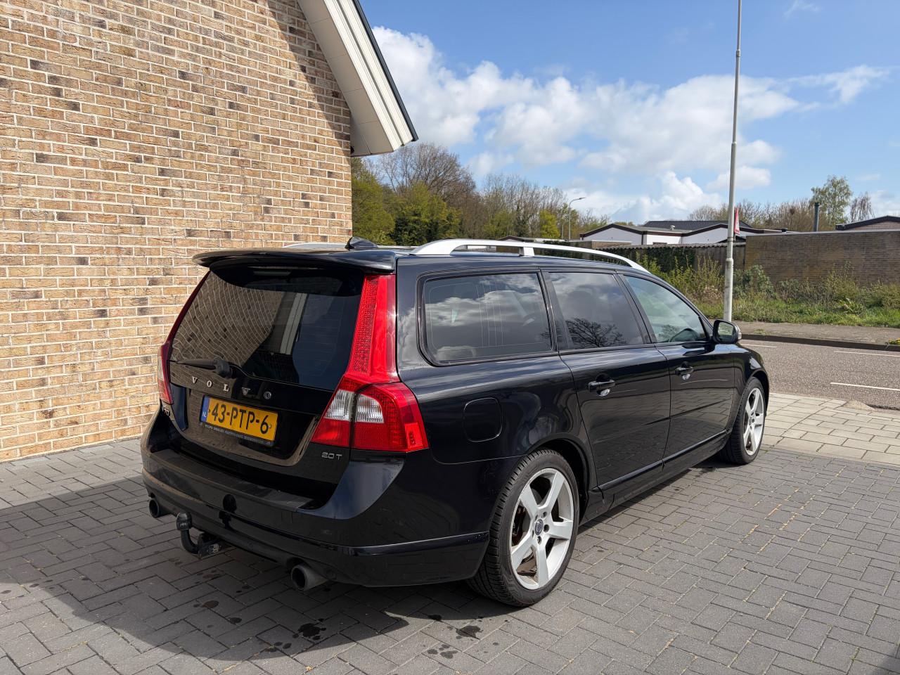 Volvo V70 2.0T R-Editon 2011 Airco Navi PDC CCT LEDER