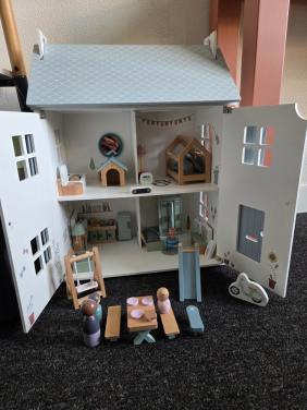 Little Dutch poppenhuis complete set