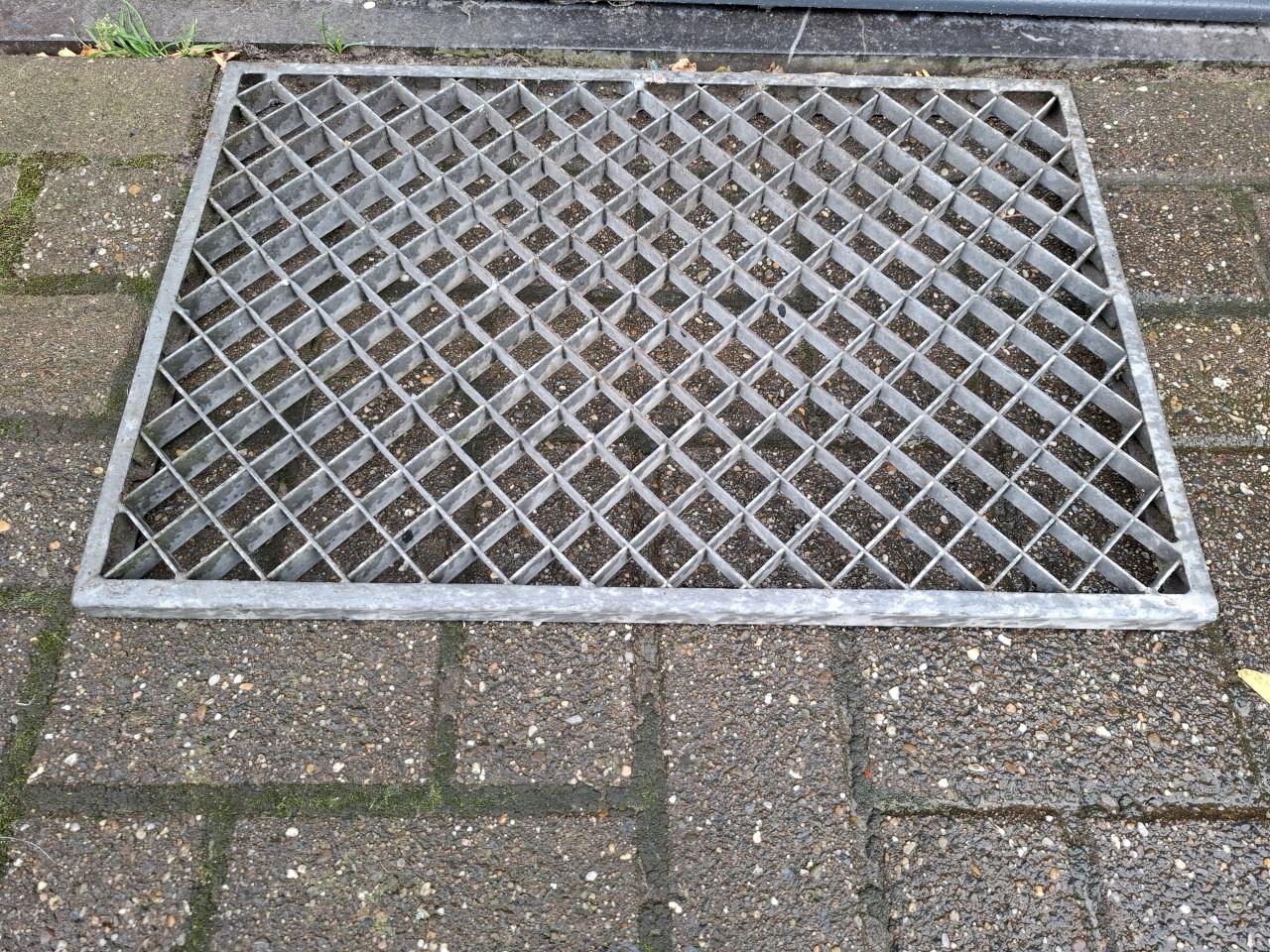 Verzinkt deurrooster