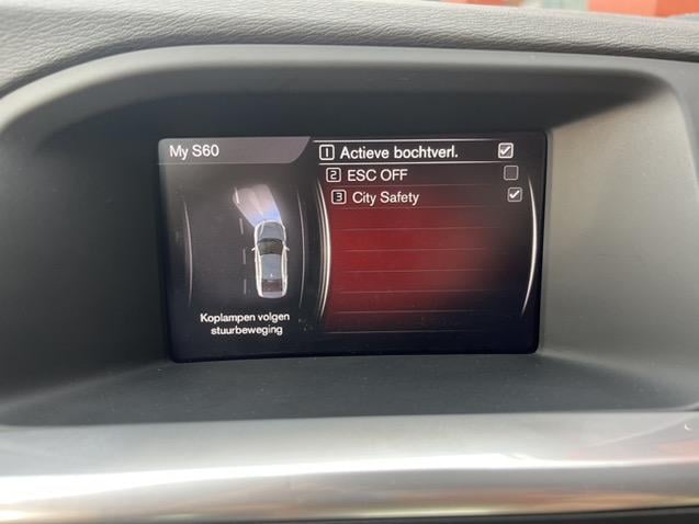 Volvo S60 1.5 t2 polar+ dynamic | automaat | nav | leer | 17"lmv