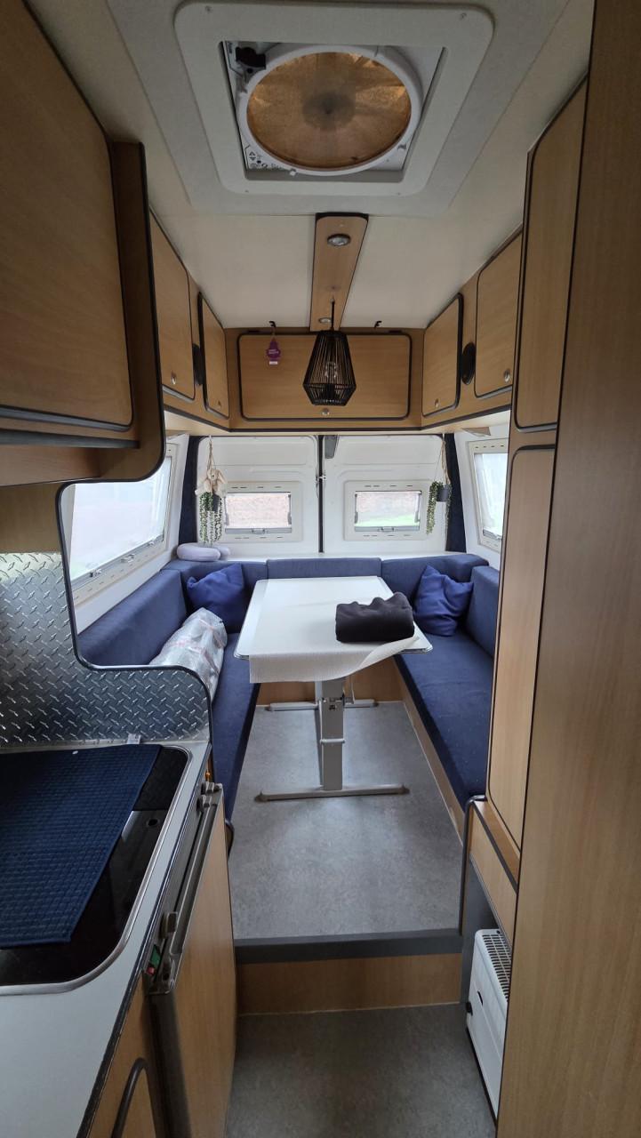 Peugeot Boxer buscamper 5.4m