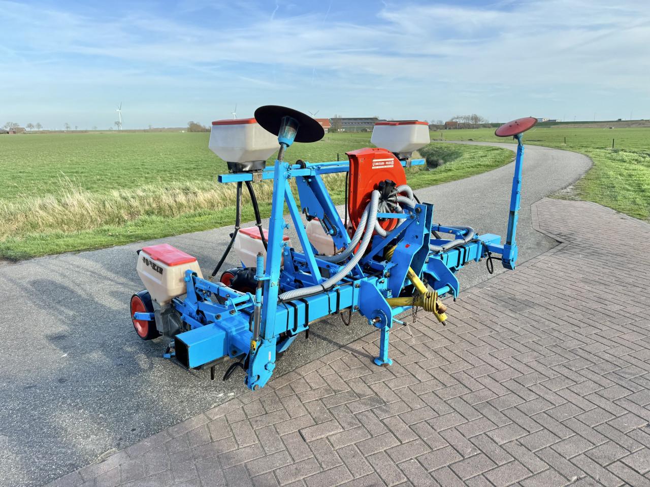 Monosem 4 rijer maiszaaier